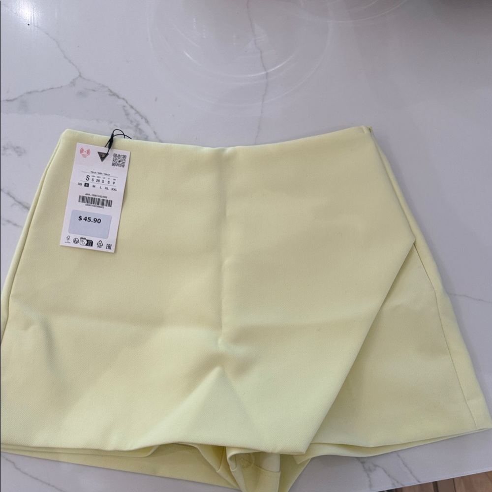 Zara Pastel Yellow Skort